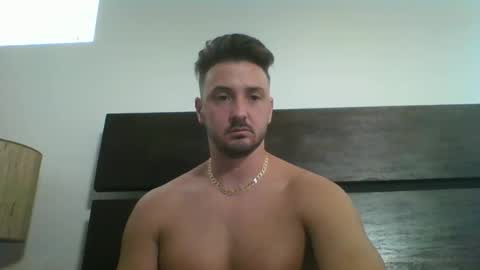 skinnyguylongdick1 online show from February 16, 6:32 pm