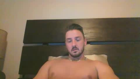 skinnyguylongdick1 online show from October 10, 12:59 am