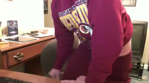 skn1960e online show from February 3, 6:24 am