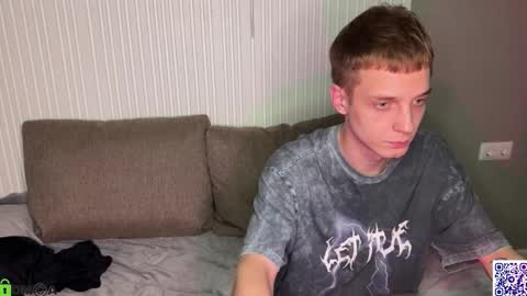 sky_hunter online show from October 10, 9:39 pm