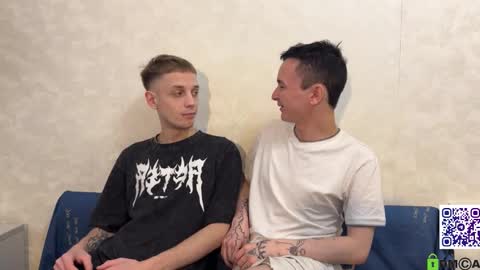 sky_hunter online show from September 12, 1:33 pm