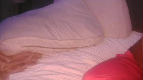 skyonetoo3 online show from September 18, 12:45 am