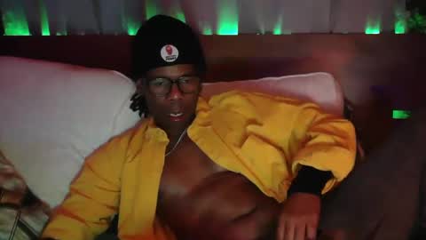 skyonetoo3 online show from February 22, 11:24 am