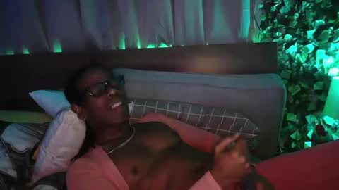 skyonetoo3 online show from January 11, 6:35 am