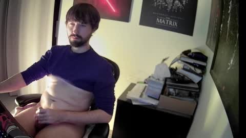 slave2pussy online show from January 19, 5:37 am