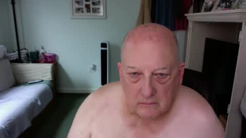 slick50000 online show from March 30, 7:04 pm