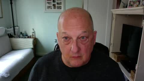 Snapshot of slick50000 chatting on December 3, 7:44 pm slick50000 online show from December 3, 7:44 pm