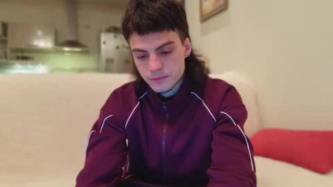 Gus online show from January 12, 9:41 pm