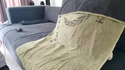 Smokeandwatching online show from February 16, 10:21 am