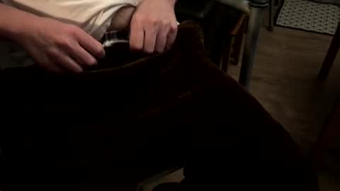 Snapshot of smokefest187 chatting on October 2, 5:00 am Peter Johnson online show from October 2, 5:00 am