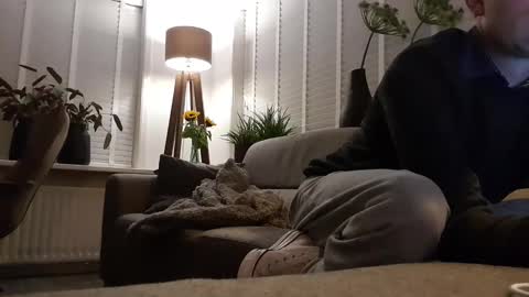 Snapshot of sneakerboy444 chatting on February 21, 8:16 pm sneakerboy444 online show from February 21, 8:16 pm
