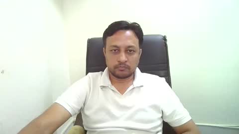 sofiabigis16 online show from November 5, 9:00 am