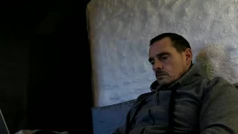 Alex Dixon online show from December 10, 8:40 am