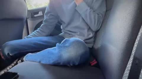 Sondages online show from October 26, 11:45 am