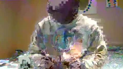 Snapshot of source1012 chatting on January 21, 5:49 pm source1012 online show from January 21, 5:49 pm