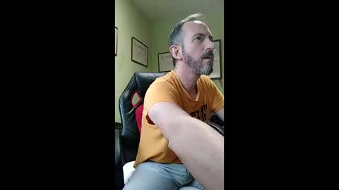 Manu  online show from December 22, 4:15 pm