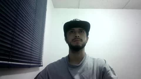 sperm_donor94 online show from January 7, 10:59 pm