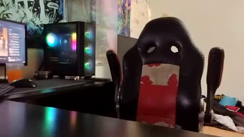 Snapshot of spicyfox420 chatting on October 30, 9:27 pm SpicyFox420 online show from October 30, 9:27 pm