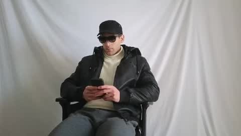 Marco. When Im offline you can view premium content in bio online show from December 16, 9:38 am