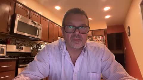 spike69old online show from February 15, 12:06 am