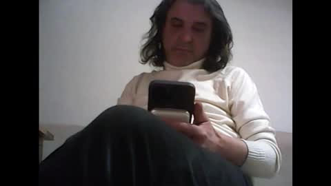 Snapshot of spoiled48 chatting on March 1, 6:32 pm Spoiled online show from March 1, 6:32 pm