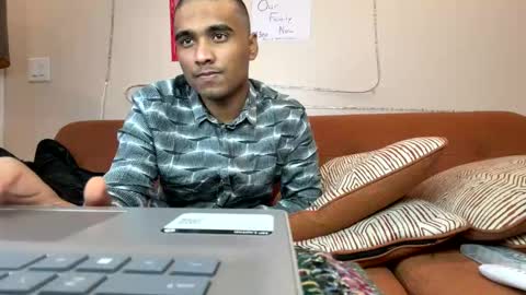 spoiltheprince online show from November 11, 7:24 am