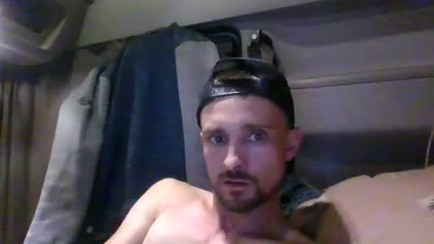 spyco82 online show from November 5, 7:05 pm