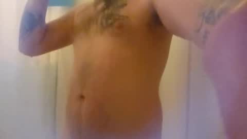 Snapshot of squ1rtl3cb chatting on January 24, 11:26 am squ1rtl3cb online show from January 24, 11:26 am