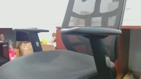 make me cum c2c talk to me online show from February 20, 9:53 pm