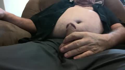 Snapshot of sspro6467 chatting on January 16, 1:37 am SSPRO online show from January 16, 1:37 am