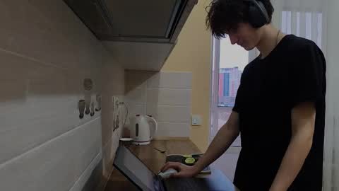 sssololeveling online show from January 8, 11:15 am