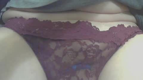 Snapshot of stephanhot chatting on January 31, 2:39 pm gurls love to have fun online show from January 31, 2:39 pm