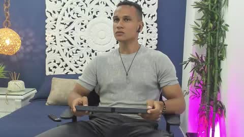    online show from February 23, 9:38 pm