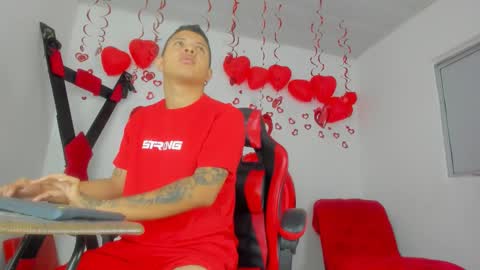 Steven online show from February 16, 11:19 am