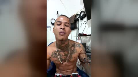 steven299331 online show from April 9, 10:05 pm