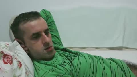 stevenpit online show from December 20, 7:17 pm