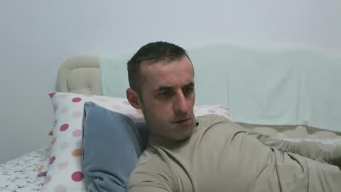 stevenpit online show from December 13, 4:16 pm