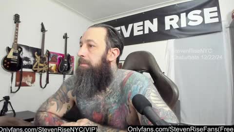 Snapshot of stevenrisenyc chatting on December 22, 12:49 pm StevenRiseNYC online show from December 22, 12:49 pm