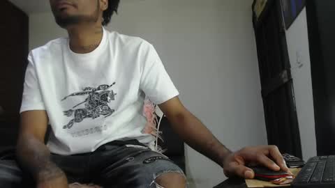 stevens0823 online show from January 19, 11:32 pm