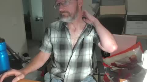 Snapshot of stevethetigerr chatting on January 28, 10:34 pm SteveTheTigerr online show from January 28, 10:34 pm