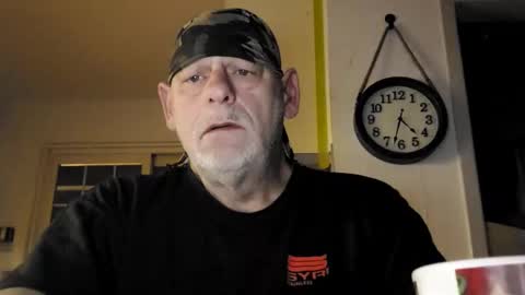 Snapshot of stormynorm14 chatting on December 20, 9:32 am stormynorm14 online show from December 20, 9:32 am