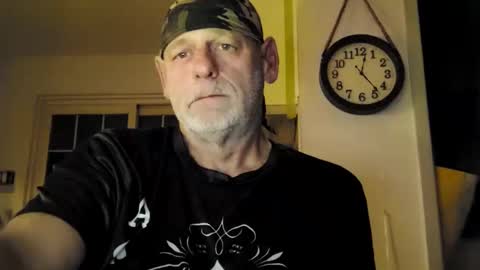 Snapshot of stormynorm14 chatting on December 22, 5:23 am stormynorm14 online show from December 22, 5:23 am