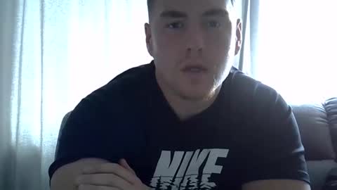 str8lad1 online show from November 6, 12:19 pm