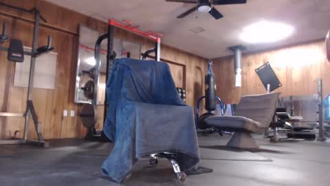 Snapshot of str8pumpnhump chatting on December 13, 3:27 am n8vpumpnhump online show from December 13, 3:27 am