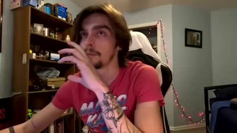 Snapshot of str8whiteboy21 chatting on December 7, 6:43 am str8whiteboy21 online show from December 7, 6:43 am
