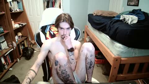 Snapshot of str8whiteboy21 chatting on March 11, 1:23 pm str8whiteboy21 online show from March 11, 1:23 pm