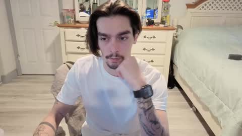 str8whiteboy21 online show from December 20, 4:36 pm