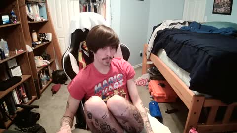 Snapshot of str8whiteboy21 chatting on February 17, 8:30 am str8whiteboy21 online show from February 17, 8:30 am