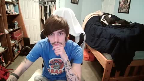 Snapshot of str8whiteboy21 chatting on February 11, 12:59 am str8whiteboy21 online show from February 11, 12:59 am