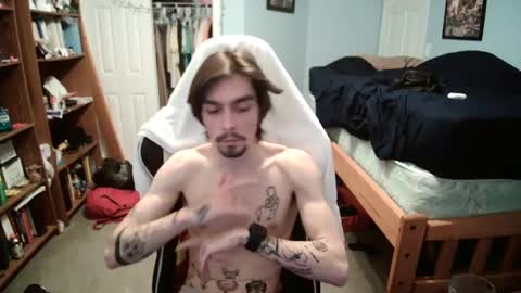 Snapshot of str8whiteboy21 chatting on March 6, 12:54 am str8whiteboy21 online show from March 6, 12:54 am